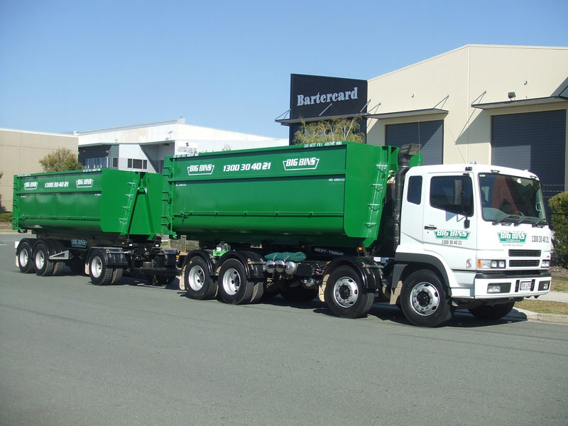 Big Bins truck with trailer Big Bins truck with trailer
